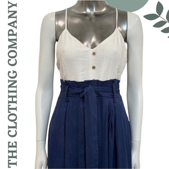 🛍️3/$40 The Clothing Company Linen Blend Midi Dress White Navy Halter Full Skirt - Picture 4 of 9